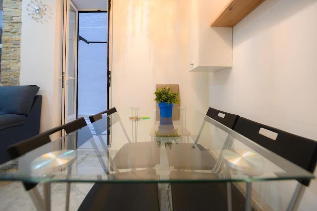 Апартаменты Encantador Apartamento Temporal Centrico Con Patio Privado Mpe51 Мадрид Экстерьер фото