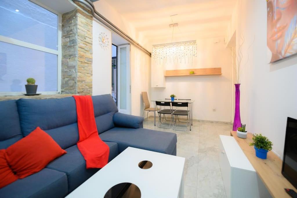 Апартаменты Encantador Apartamento Temporal Centrico Con Patio Privado Mpe51 Мадрид Экстерьер фото